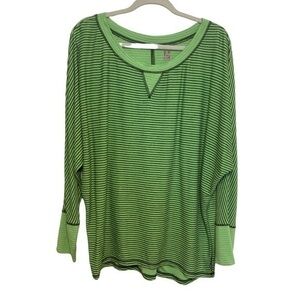 Active wear lime green woman’s top horizontal stripes 14-16 size used top.